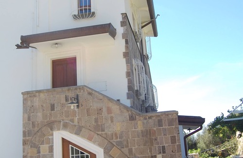 Casola di Napoli Villa | For 6 people Monticelli-Mansion