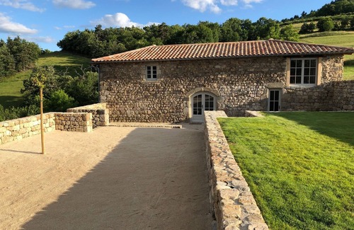 Desaignes House | For a peaceful stay, old building with panoramic view
