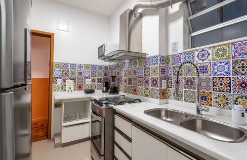 Ipanema Apartment | For families, 10 minutes from Ipanema beach | NS103
