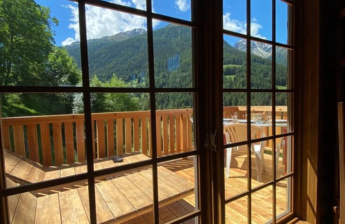 Anniviers Ski Chalet | FOR QUIET LOVERS WITH A VIEW