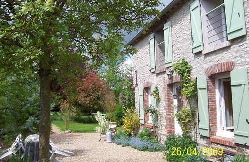 Saint-Lubin-de-la-Haye Cottage | For you it's like at home