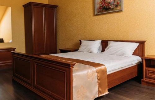Cherkasy Oblast Hotel | Forest club Sherwood