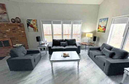 Cayuga House | Forest Retreat - Pool - Games - Fireside Joy