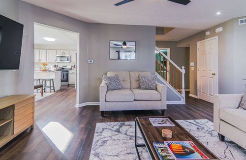 Indianapolis House | Fort Ben Harrison State Park 4Bed Spacious Retreat