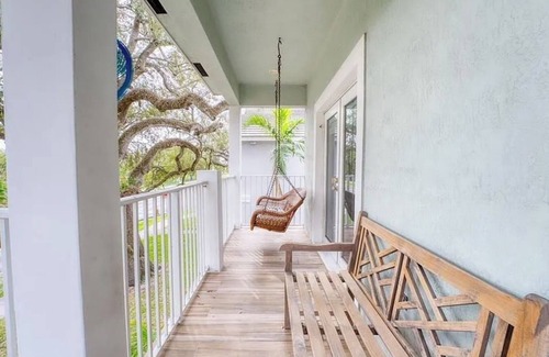 River Oaks House | Fort Lauderdale Oasis