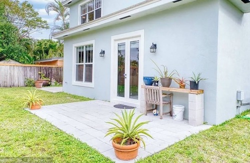 River Oaks House | Fort Lauderdale Oasis