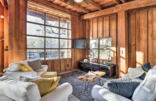 Fort White House | Fort White Retreat Deck and River Access!