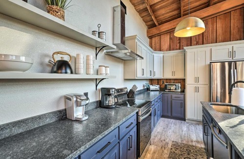 Fort White House | Fort White Retreat Deck and River Access!