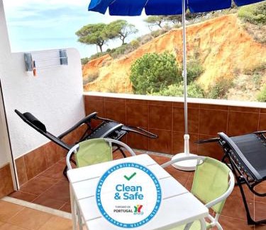 Areias de Sao Joao Apartment | Forte Apartment