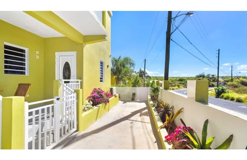 East End Village Condo | Fortune Estate East (Rental Car Available)