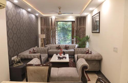 Saket Apartment | Fortune Home Service Apartment 3Bhk,J-223 Saket