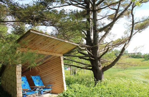 Egerton Apartment | Fossil Farms - Stay, Relax and Dine with Us