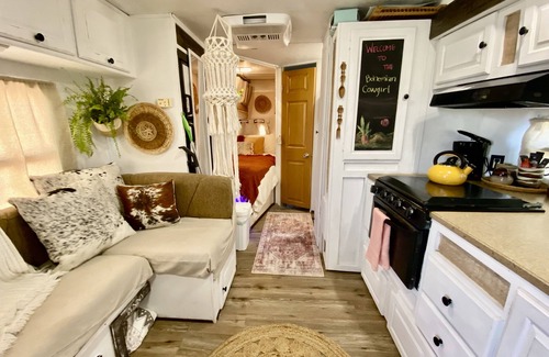 Arcadia RV Rental | Fossil hunting and antique shopping