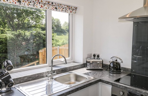 Loftus House | FOULSYKE FARM BUNGALOW, pet friendly, with a garden in Loftus