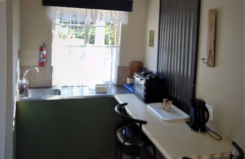 Umjindi House | Fountain Baths Guest Cottages (unit 3)