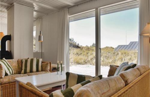Nørre Lyngvig House | Four-Bedroom Holiday Home In Ringkobing