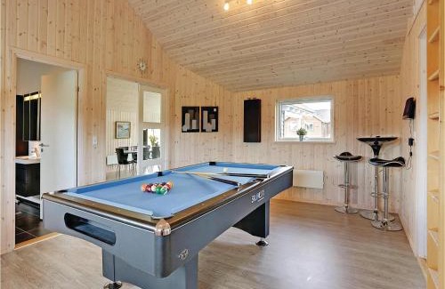 Skastrup House | Four-Bedroom Holiday Home With A Fireplace In Bogense