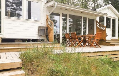 Bodafors House | Four-Bedroom Holiday Home In Bodafors
