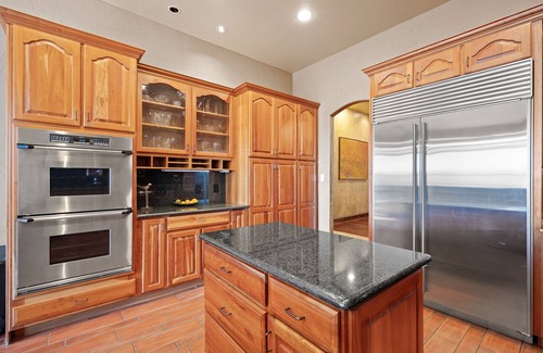 Little Elm House | Four Bedroom House 8 Beds :We Take Insurance Claims: