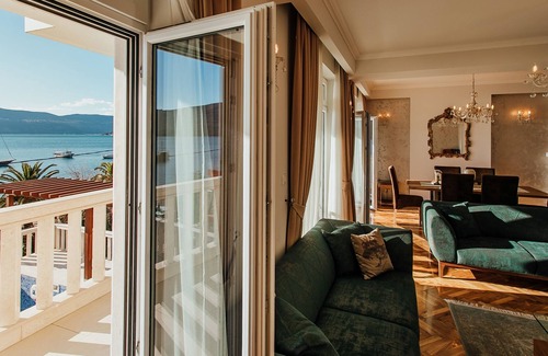 Zelenika Villa | Four bedroom villa with a pool, steps from the beach