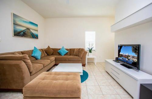 Bellavida House | Four Bedrooms Townhouse 4563