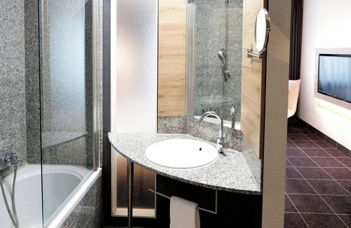 Tiefenbroich Hotel | Four Points Flex by Sheraton Ratingen Düsseldorf Airport