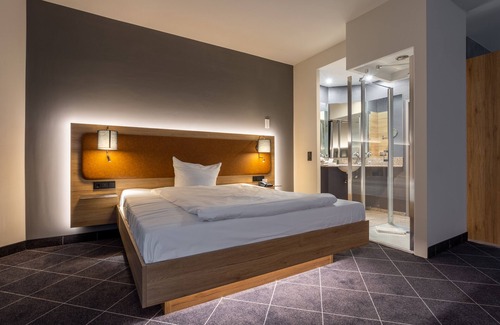 Tiefenbroich Hotel | FOUR Ratingen Düsseldorf Airport