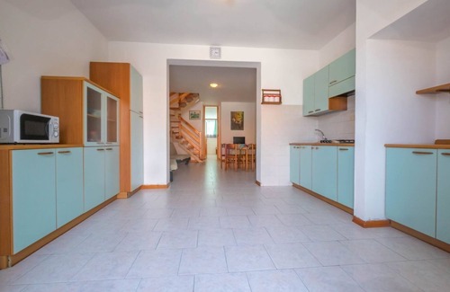 Lido delle Nazioni Villa | Four-room detached house with large internal spaces, 8 beds, barbecue, 350 meters from the beach