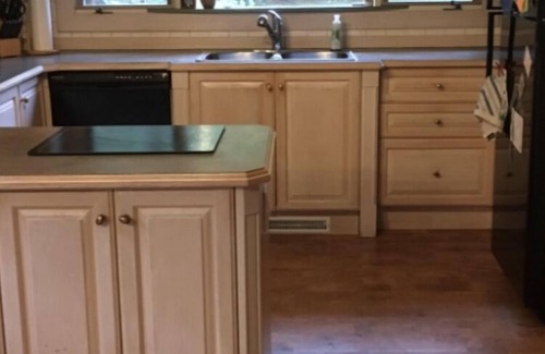 Severn Cottage | Four Season Pan-Abode Cottage on Georgian Bay