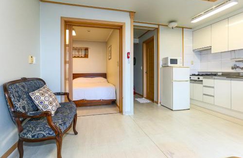 Songsan-dong House | Four Season Pension