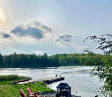 Bracebridge House | Four Season Waterfront Muskoka Retreat