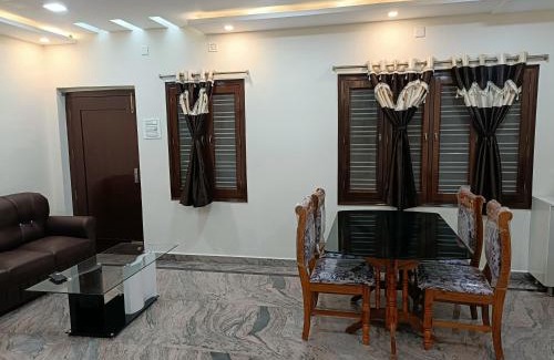 Tirupati House | FOUR SEASONS HOME STAY