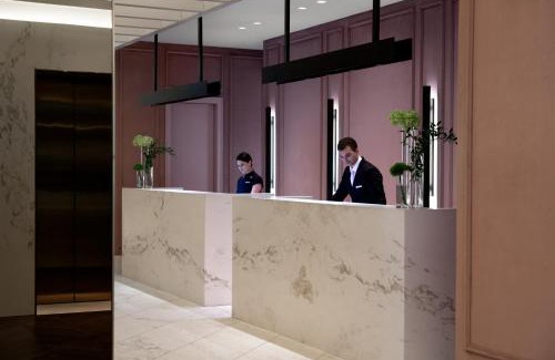 Downtown Montreal Hotel | Four Seasons Hotel Montreal