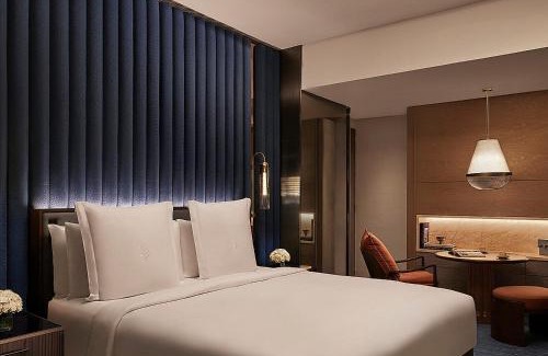 Worli Hotel | Four Seasons Hotel Mumbai