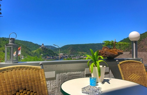 Cochem Apartment | Four-star apartment with a fantastic view of the castle and the Moselle valley