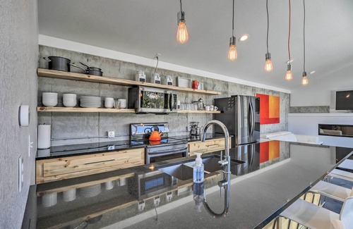 Alma House | ‘Four Voices’ Home: Mountain Views, 15 Mi to Breck