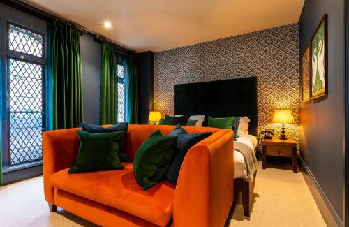 Barbican Hotel | Fox and Anchor