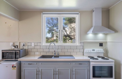Foxton Beach House | Foxton Breeze - Foxton Beach Holiday Home