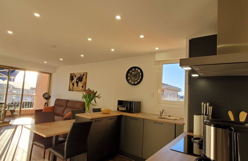 Frejus Plage Apartment | Fréjus-Plage, Sea view, T2, 38m2, 4 people, refurbished, air conditioning, magnificent
