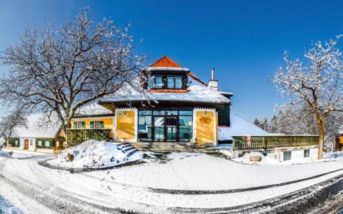 Lannach Bed & Breakfast | Frühstückspension Zanglhof