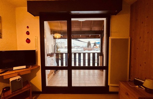 Autrans-Meaudre-en-Vercors Apartment | Cozy apartment in Autrans, pets allowed, parking, 4 people
