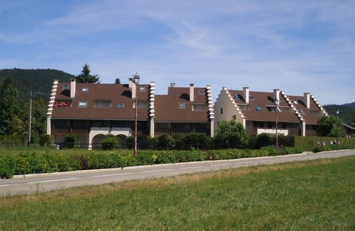 Autrans-Meaudre-en-Vercors Apartment | Cozy apartment in Autrans, pets allowed, parking, 4 people