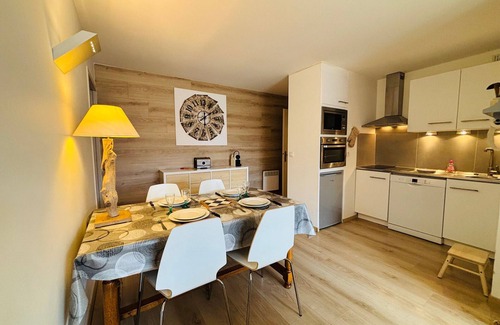 Autrans-Meaudre-en-Vercors Apartment | Renovated apartment in Autrans, ideal for nature and hiking