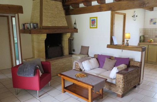 Blanquefort-sur-Briolance House | 90 m² House ∙ 2 bedrooms ∙ 5 guests