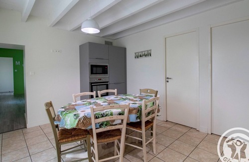 Saint-Georges-des-Gardes Cottage | Gite Chemillé-en-Anjou-Chemillé-Melay, 3 bedrooms, 6 persons