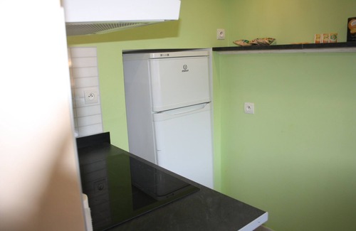 Coise-Saint-Jean-Pied-Gauthier Condo | Independent apartment in individual house.