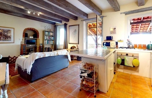 Coux-et-Bigaroque-Mouzens Cottage | La Boulangerie - A beautifully appointed private Gite overlooking The Dordogne.
