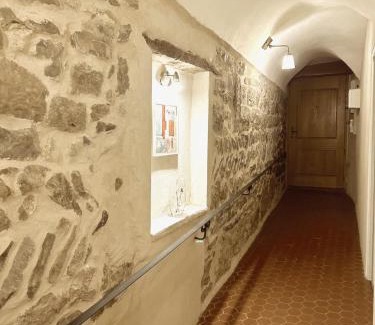Durfort-et-Saint-Martin-de-Sossenac Apartment | LAVOUTE