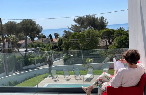 Les Issambres Villa | Between st Raphaël and st Tropez on the seafront