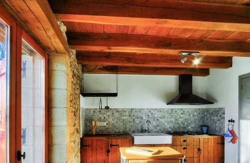 Rouffignac-Saint-Cernin-de-Reilhac House | In the heart of the Dordogne, house for 6, pool